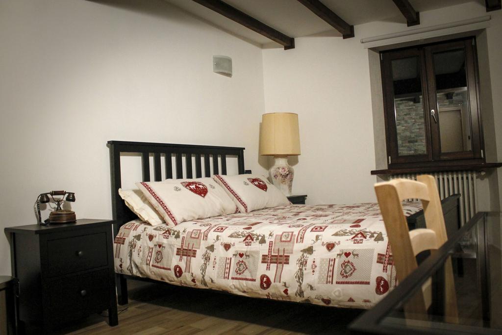 La Casa Dei Gatti Bed & Breakfast Limone Piemonte Cameră foto